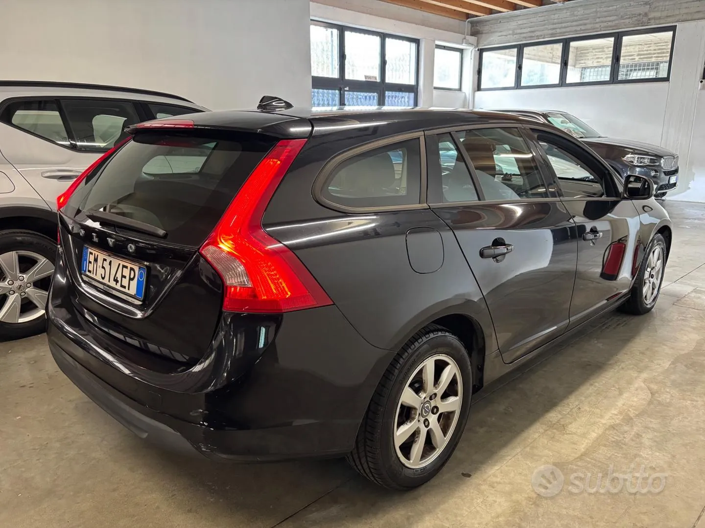Volvo V60 2011 photo 4