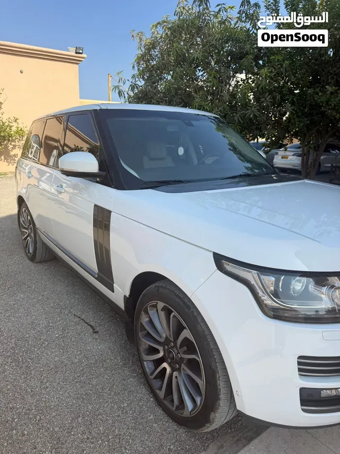 Land Rover Range Rover 2015 photo 2