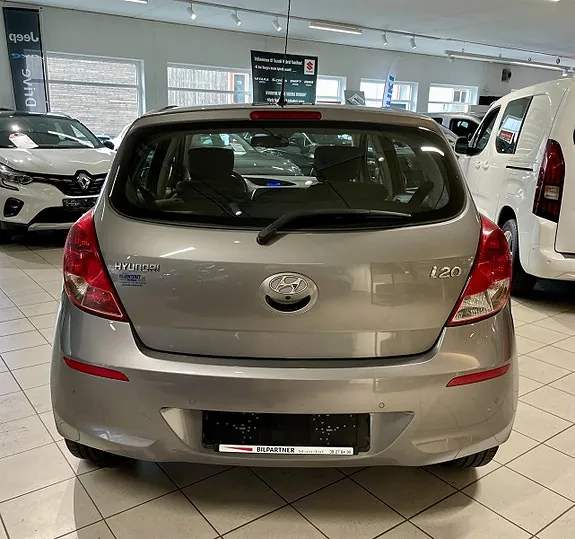 Hyundai I20 2013 photo 4
