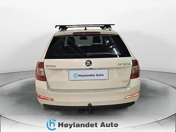 Skoda Octavia 2016 photo 4