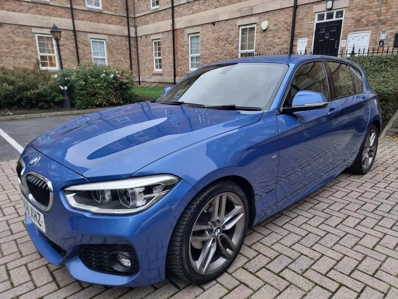 BMW 1 Series 2018 photo 2