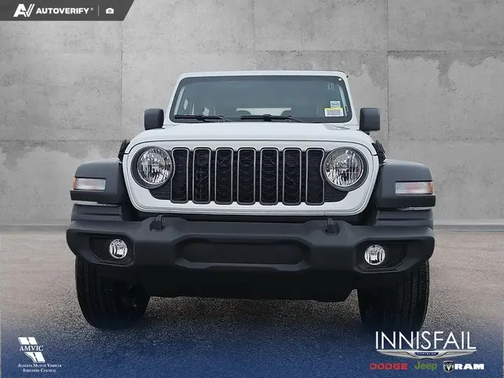 Jeep Wrangler 2026 photo 2