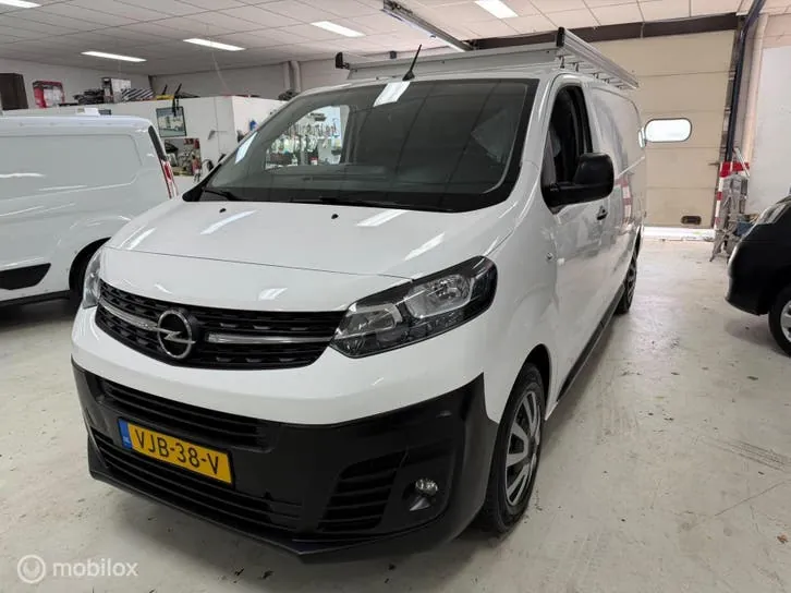 Opel Vivaro 2021 photo 2