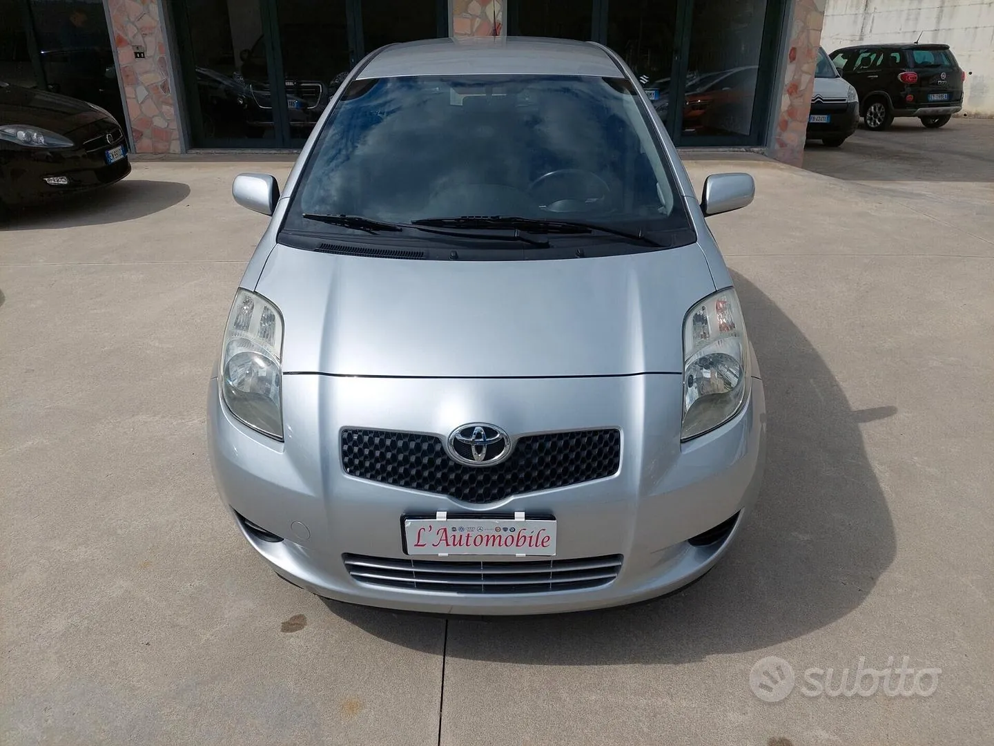 Toyota Yaris 2007 photo 3