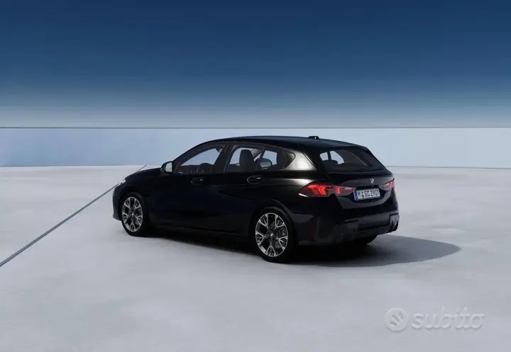 BMW 1 Series 2026 photo 2