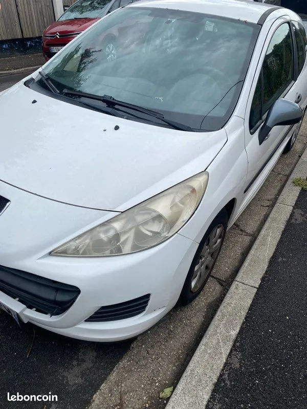 Peugeot 207