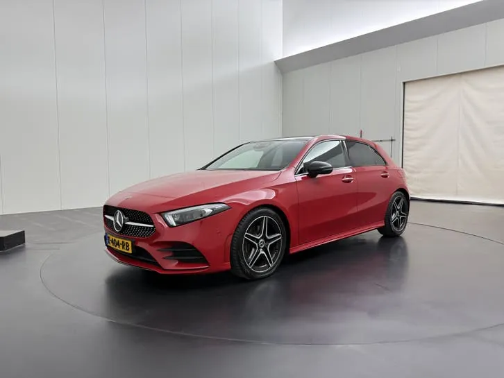 Mercedes-Benz A-Class 2018 photo 3