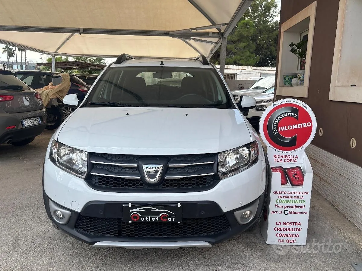 Dacia Sandero 2015 photo 2