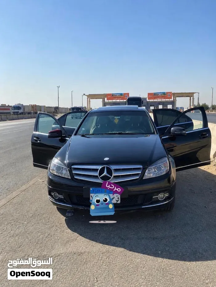 Mercedes-Benz C-Class 2009 photo 2