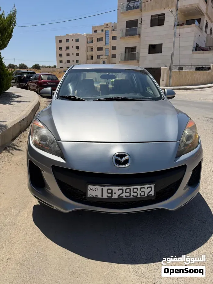 Mazda 3 2012 photo 3