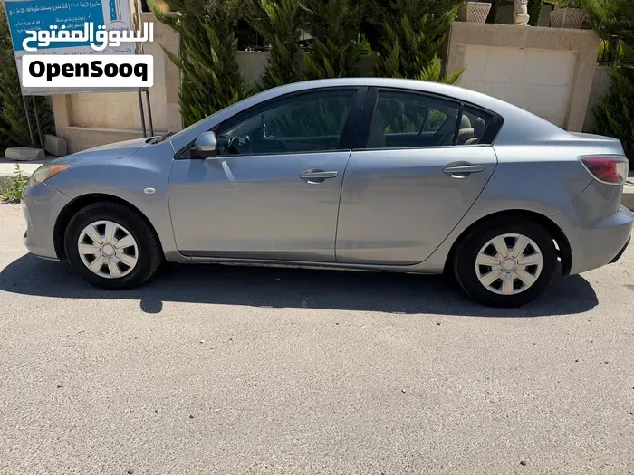 Mazda 3 2012 photo 4
