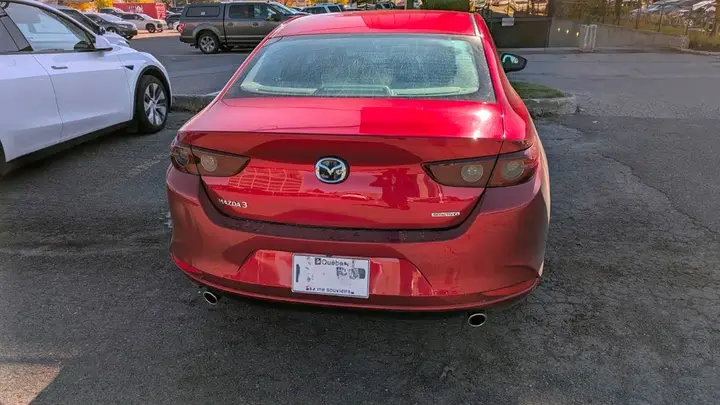 Mazda 3 2020 photo 2