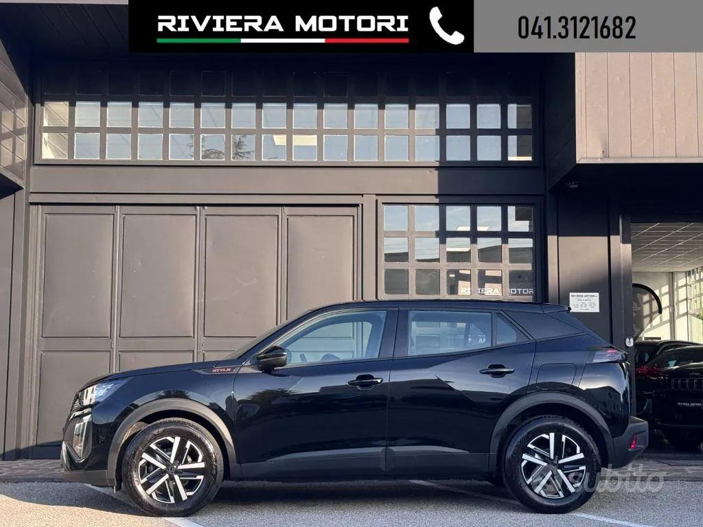 Peugeot 2008 2025 photo 3