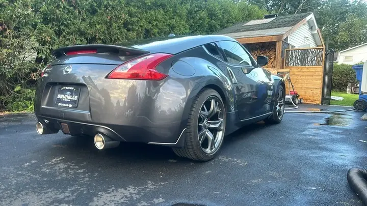 Nissan 370Z 2010 photo 5