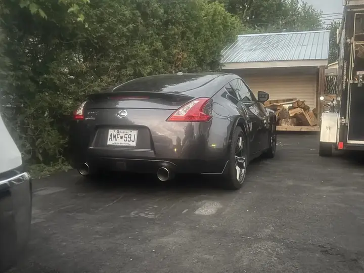 Nissan 370Z 2010 photo 3