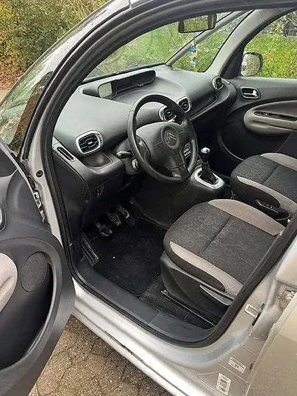 Citroen C3 Picasso 2011 photo 5
