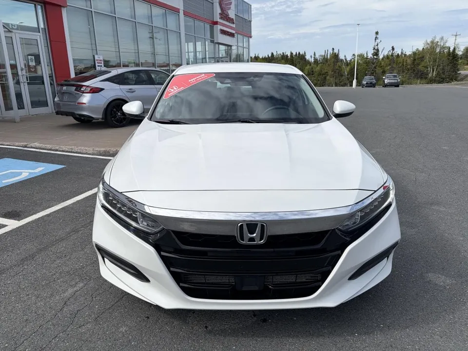 Honda Accord 2018 photo 2