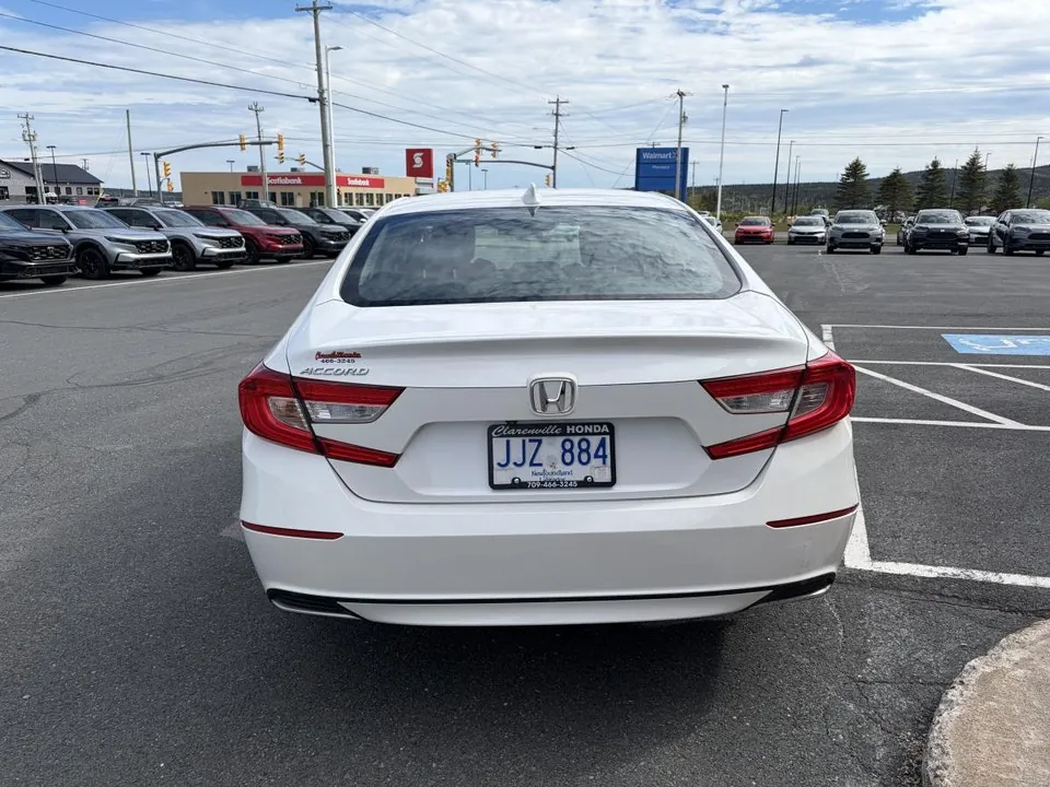 Honda Accord 2018 photo 4
