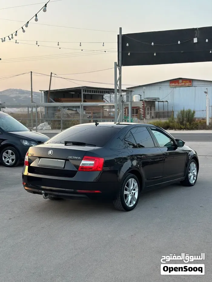 Skoda Octavia 2018 photo 4