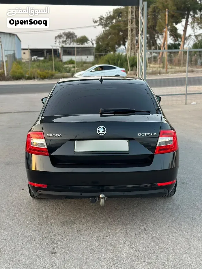 Skoda Octavia 2018 photo 3