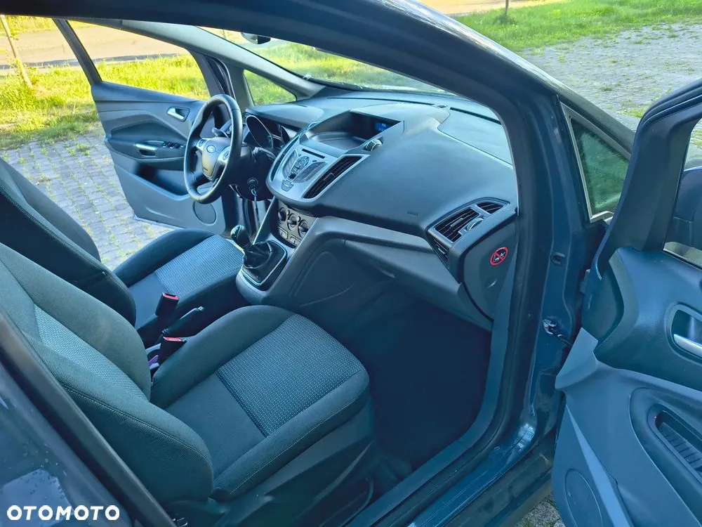 Ford Grand C-Max 2011 photo 5