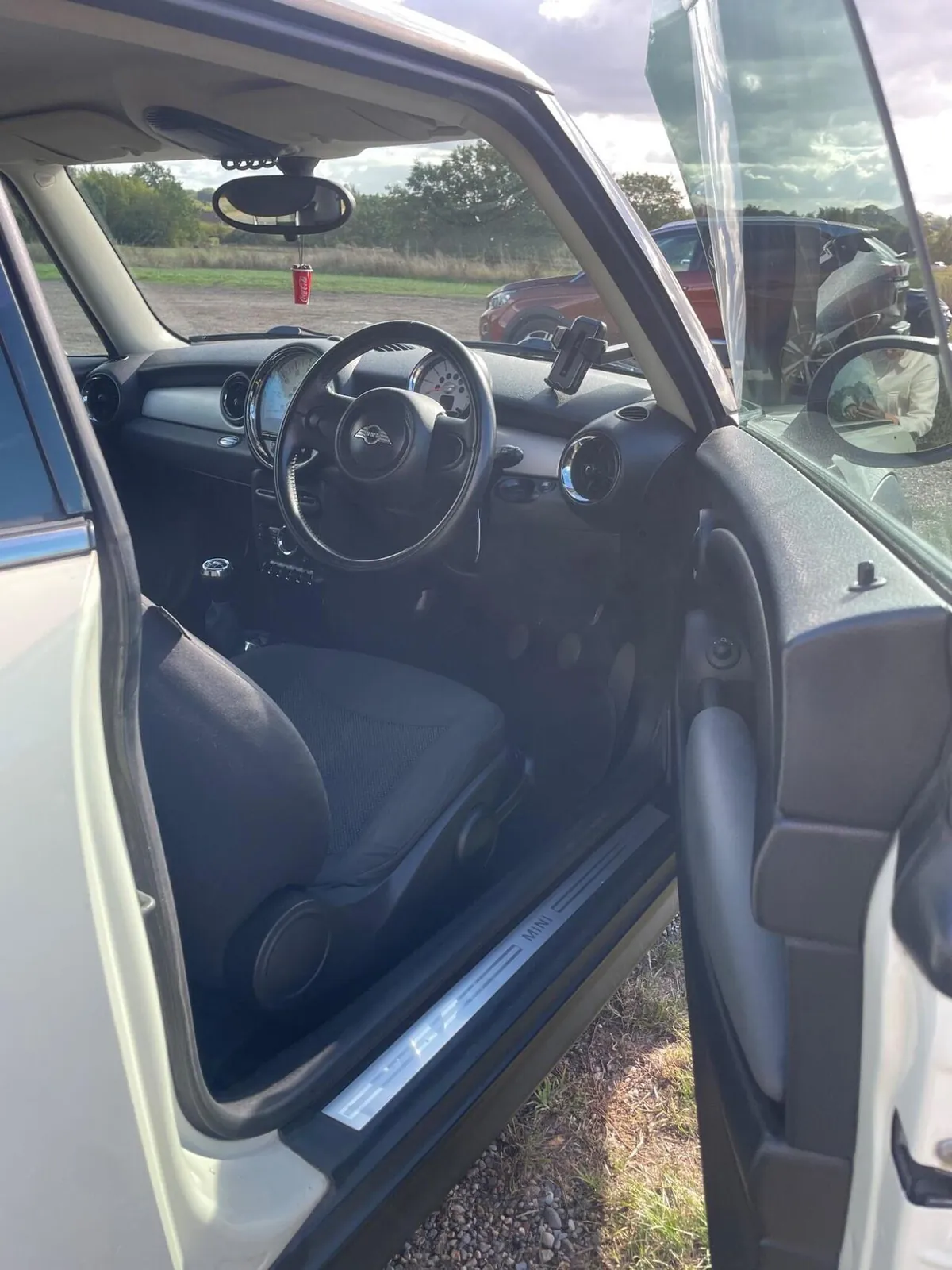Mini Hatch 2010 photo 5