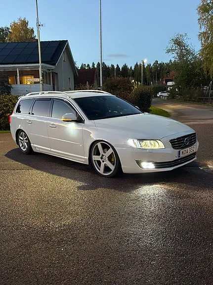 Volvo V70