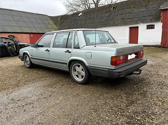 Volvo 740 1986 photo 3