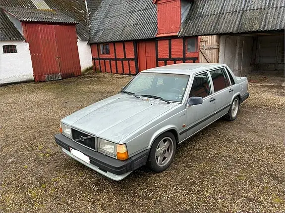 Volvo 740