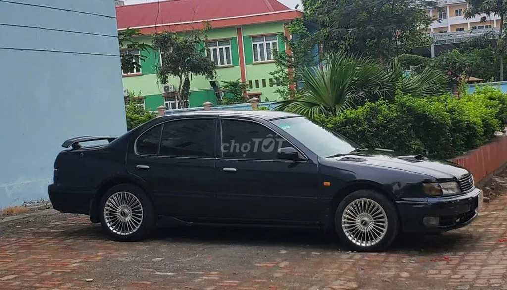 Nissan Cefiro