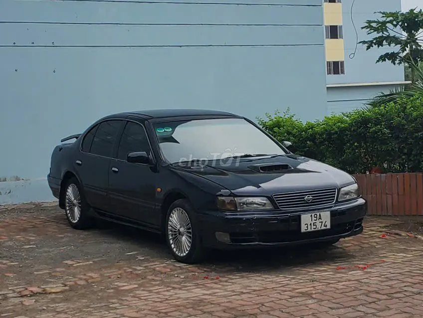 Nissan Cefiro 1995 photo 2