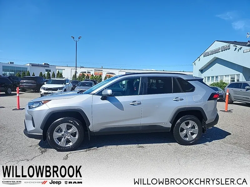 Toyota Rav4 2024 photo 3