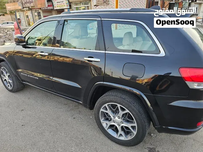 Jeep Grand Cherokee 2019 photo 3