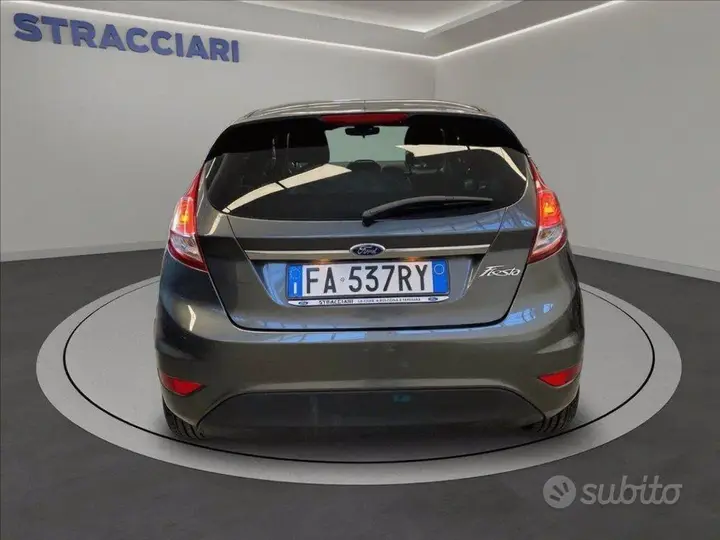 Ford Fiesta 2015 photo 5