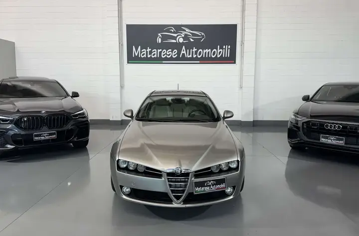 Alfa Romeo 159 2008 photo 2