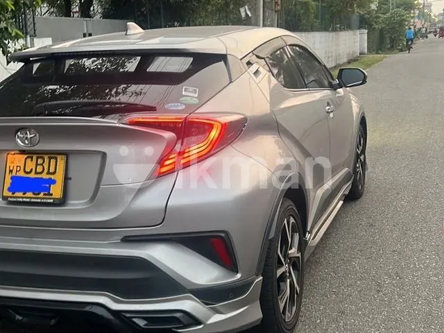 Toyota Chr 2017 photo 3
