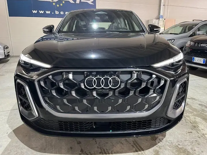 Audi Q5 2025 photo 2