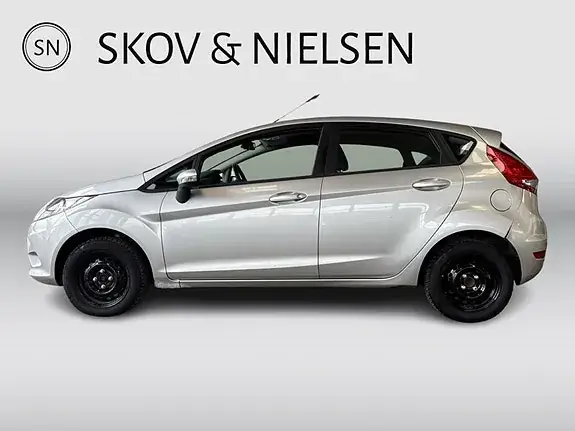 Ford Fiesta 2011 photo 2