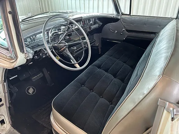 Buick Roadmaster 1958 photo 5