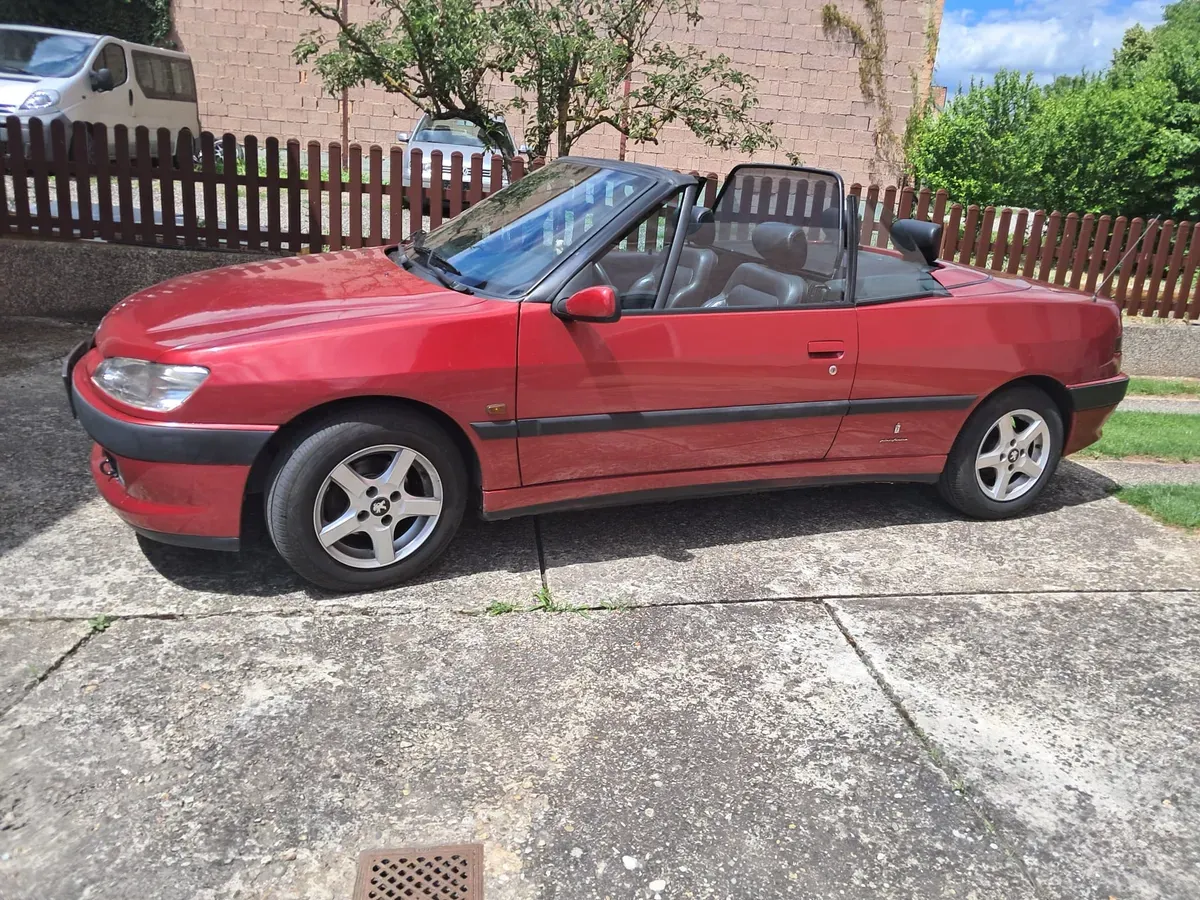 Peugeot 306