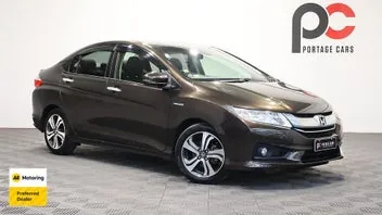Honda Grace 2014 photo 2
