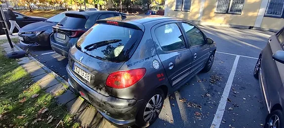 Peugeot 206