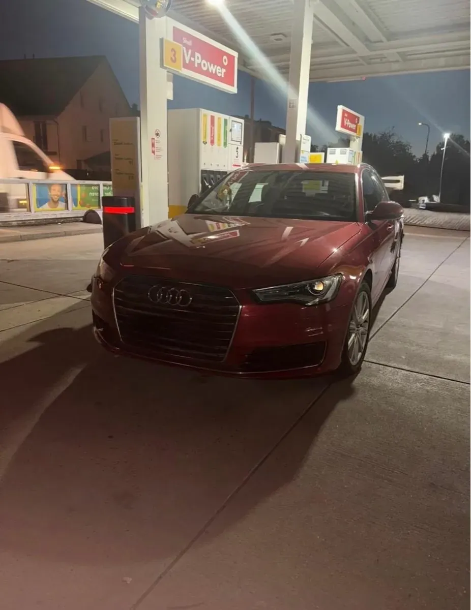 Audi A6 2015 photo 3