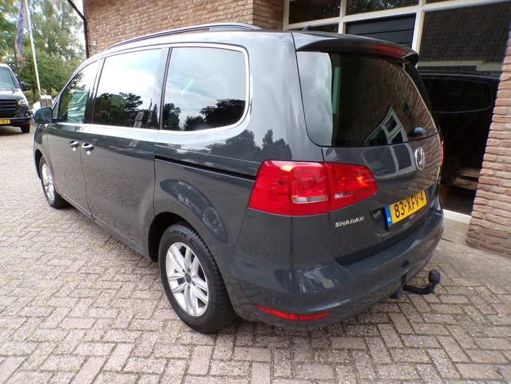 Volkswagen Sharan 2012 photo 3