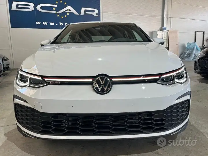 Volkswagen Golf Gti 2024 photo 2