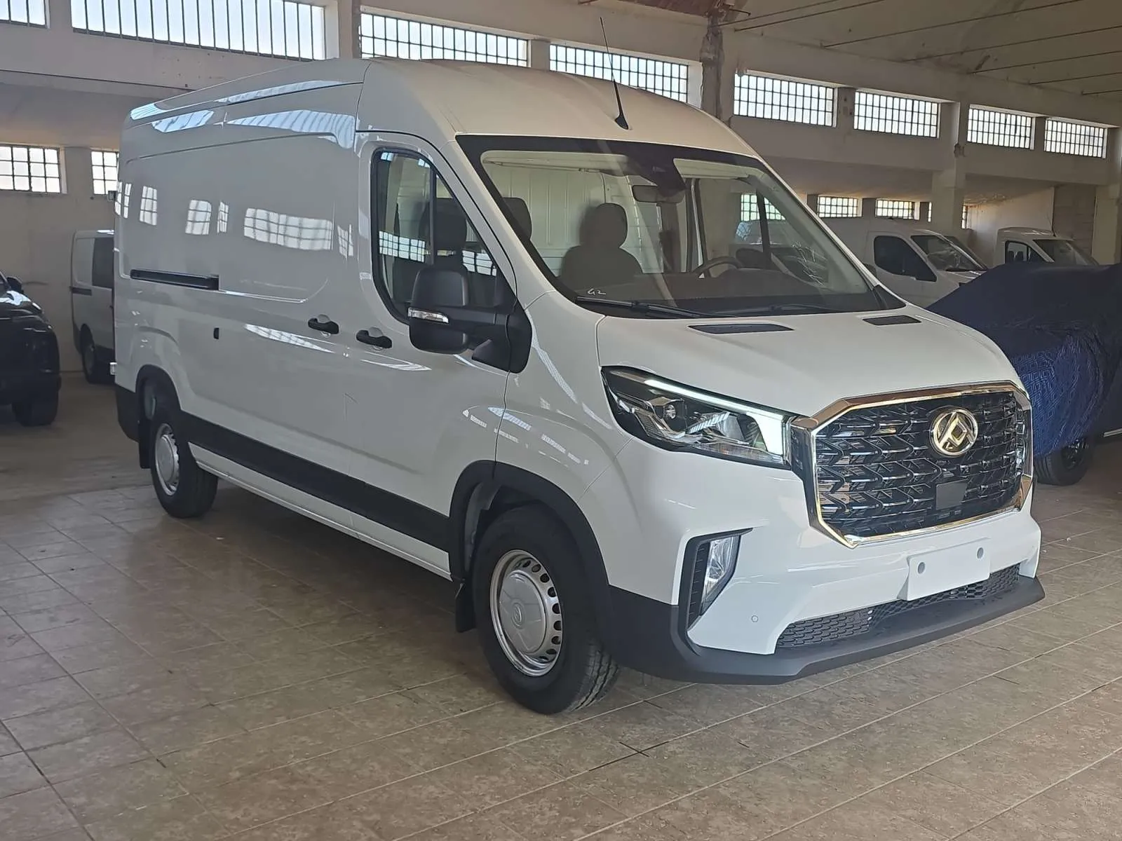 Maxus Deliver 9