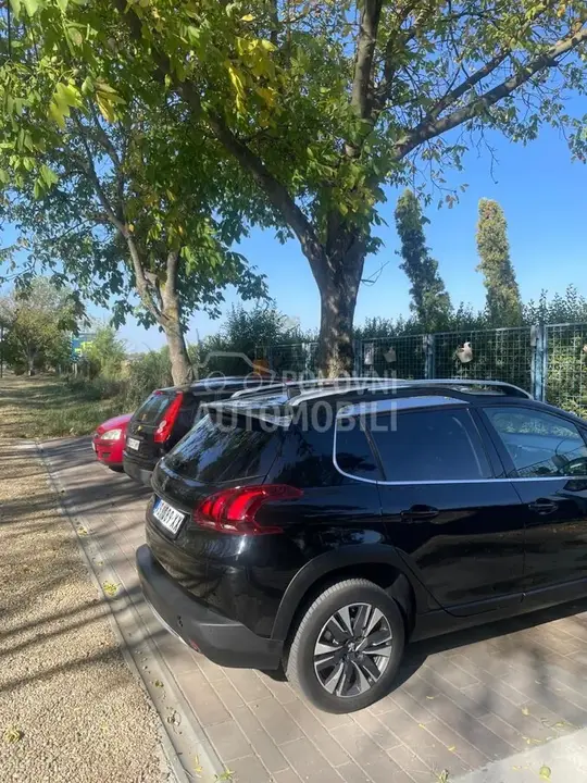 Peugeot 2008 2018 photo 3