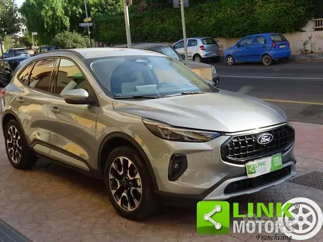 Ford Kuga 2024 photo 3