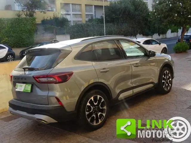 Ford Kuga 2024 photo 4