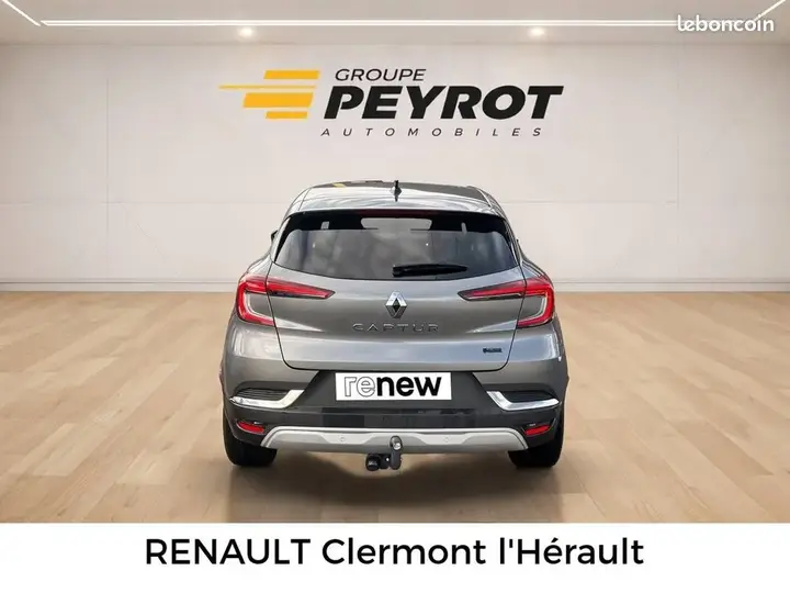 Renault Captur 2024 photo 4